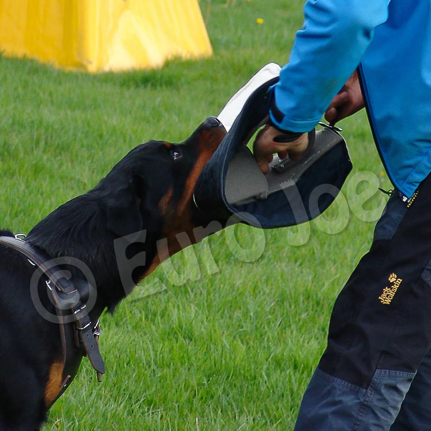 Euro Joe Bite Sleeve "Gripper" Nylcot 3 Euro Joe Bite Sleeve "Gripper" Nylcot - Image 3