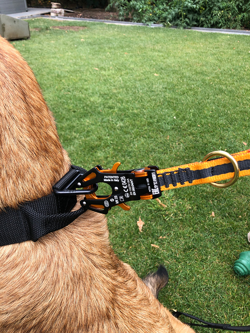 Euro Joe Tactical Line Biothane 1m with handle Euro Joe Tactical Line Biothane 1m With Handle -Euro Joe STORE tactical line01